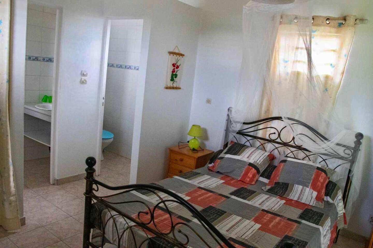 Les Marches De Paulina Apartment Sainte-Luce Bagian luar foto